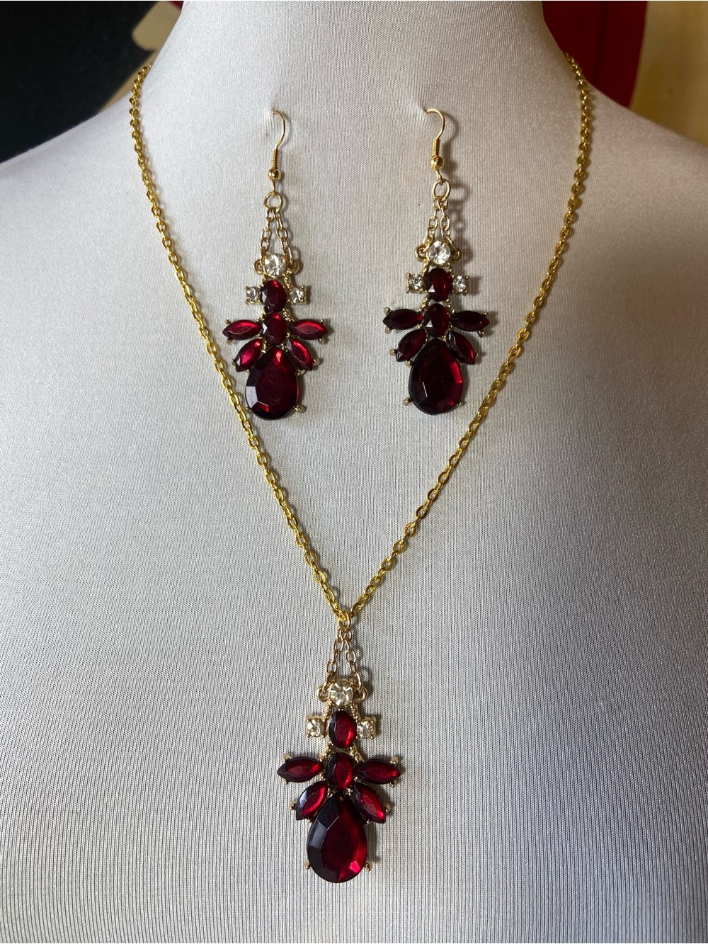 Gold-Tone Necklace & Earrings Set with Red Crystal Pendant - Women Jewelry
